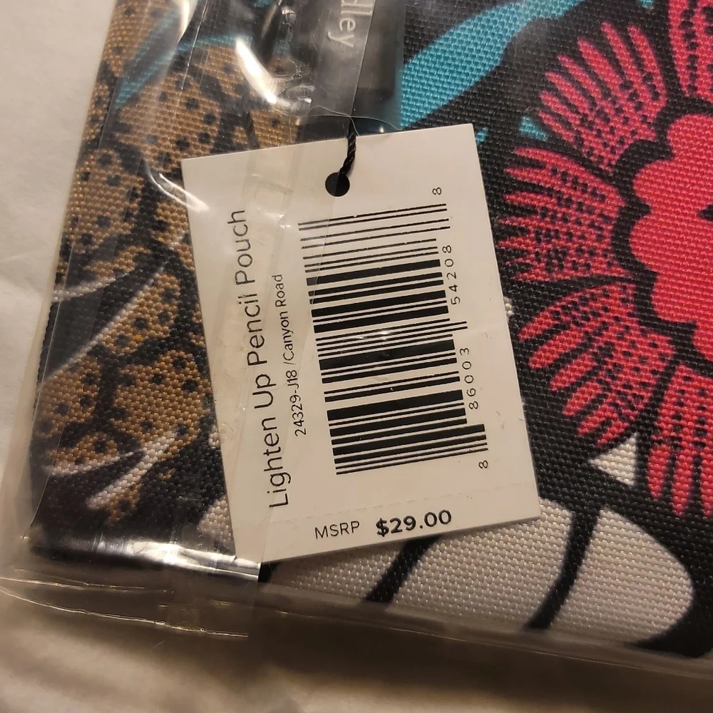 NWT Vera Bradley - Lighten Up Pencil Pouch - Canyon Road - Floral